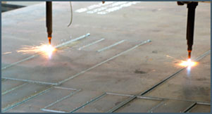 oxy fuel cutting of steel plate